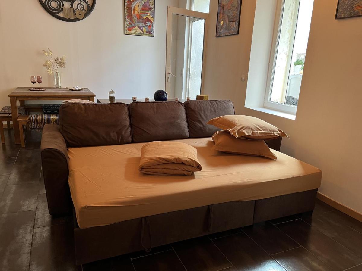 Appartement Atypique Cosy Entre Terre & Mer Marselha Exterior foto