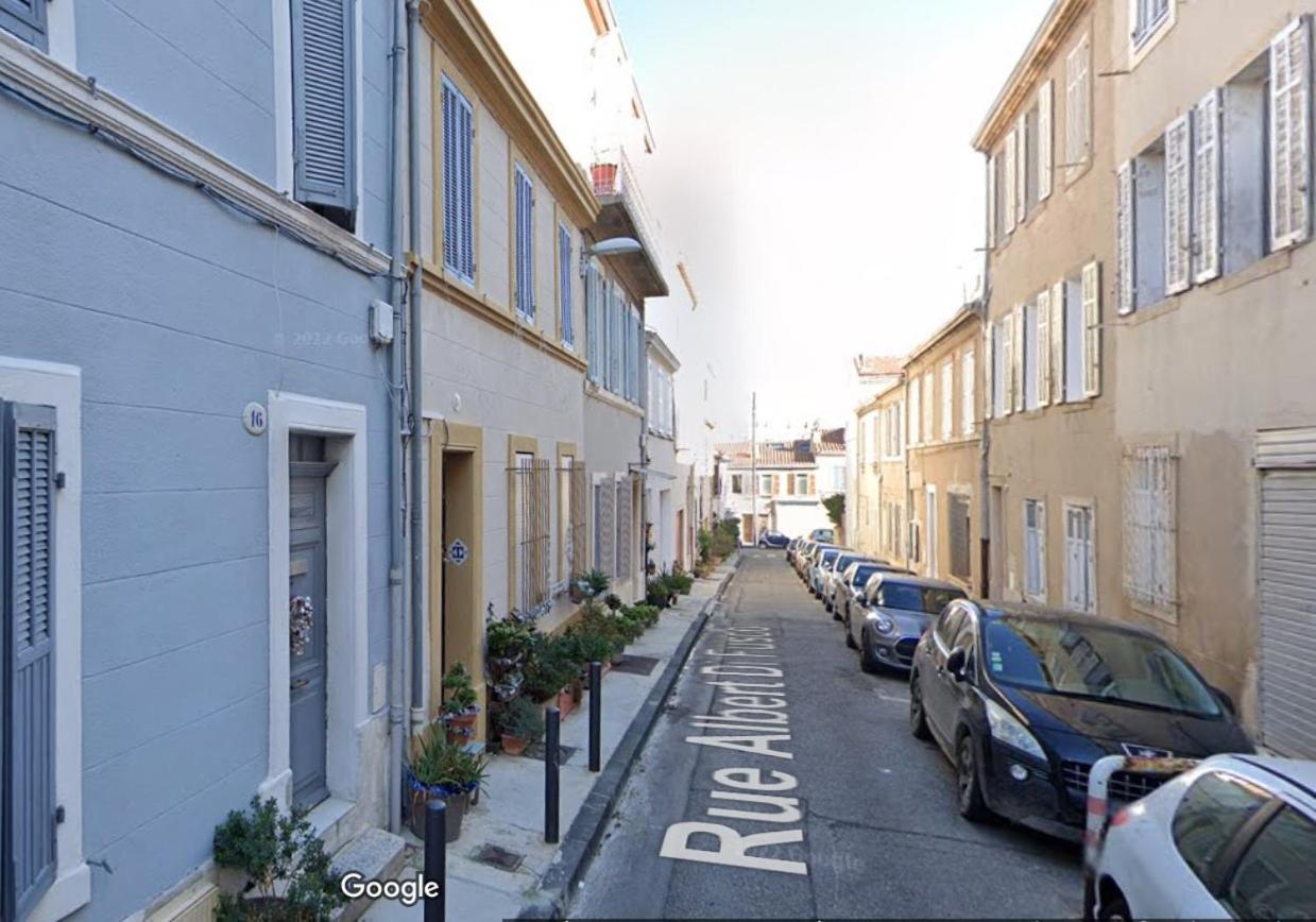 Appartement Atypique Cosy Entre Terre & Mer Marselha Exterior foto